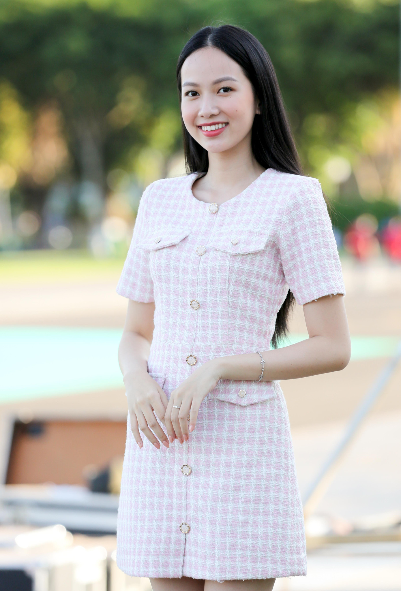 Phương Quỳnh và Người đẹp Thể thao Phù Bảo Nghi cùng tham gia giải Vô địch Quốc gia Marathon và cự ly dài Báo Tiền phong. Ảnh: Trọng Tài.