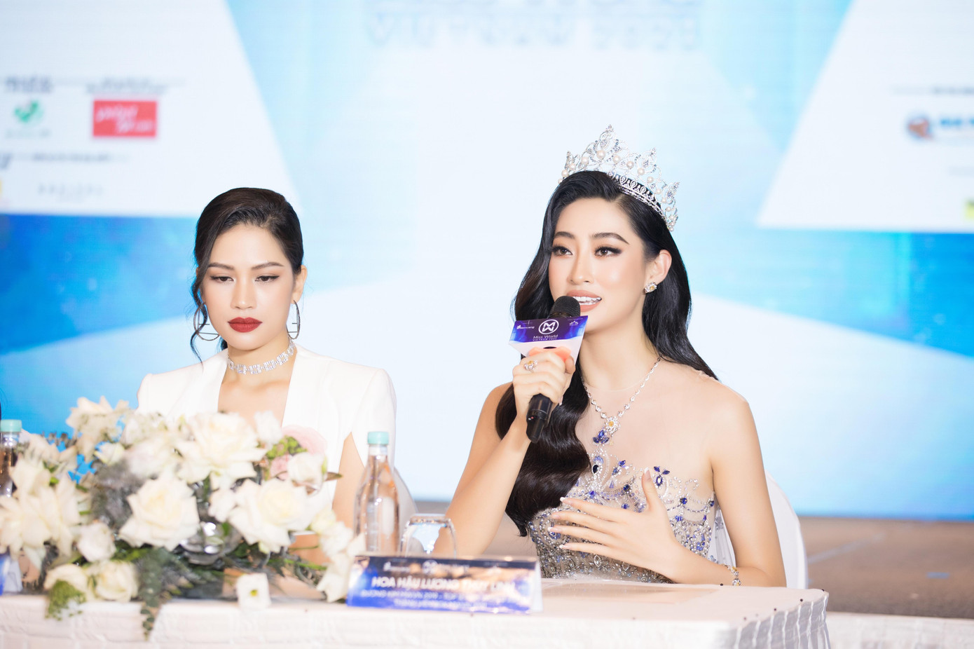 Đương kim Hoa Hậu Thế Giới Việt Nam 2019 Lương Thuỳ Linh