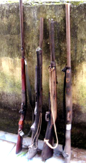 Súng Săm lét – tang vật mà Công an TP Vinh thu được trong một số vụ án gần đây