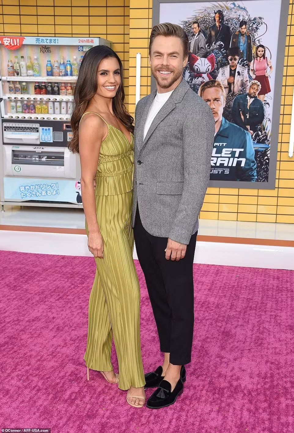 Vũ công "Dancing with the Stars" Derek Hough và vị hôn thê Hayley Erbert.
