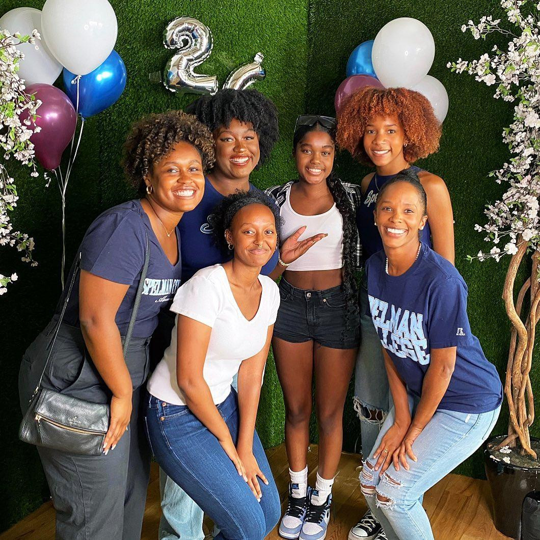 Zahara sắp vào học trường Spelman College. Zahara sắp vào học trường Spelman College.