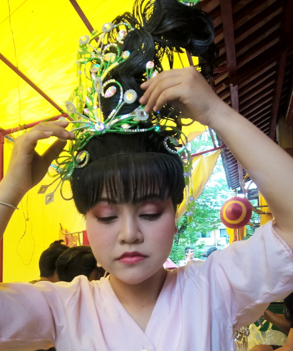 Phía sau 'mặt nạ' tuồng cổ ảnh 1