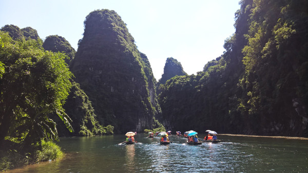 Vẻ đẹp nguyên sơ bí ẩn ở nơi Phật Hoàng xuất gia ảnh 9