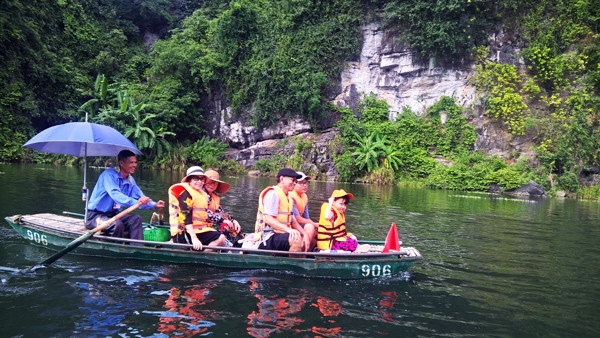 Vẻ đẹp nguyên sơ bí ẩn ở nơi Phật Hoàng xuất gia ảnh 2