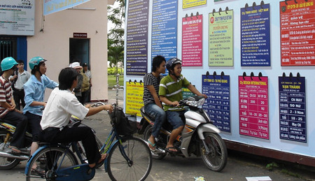 Trong hàng nghìn công nhân thất nghiệp có không ít lao động thất nghiệp ảo để trục lợi bảo hiểm. Ảnh: L.N
