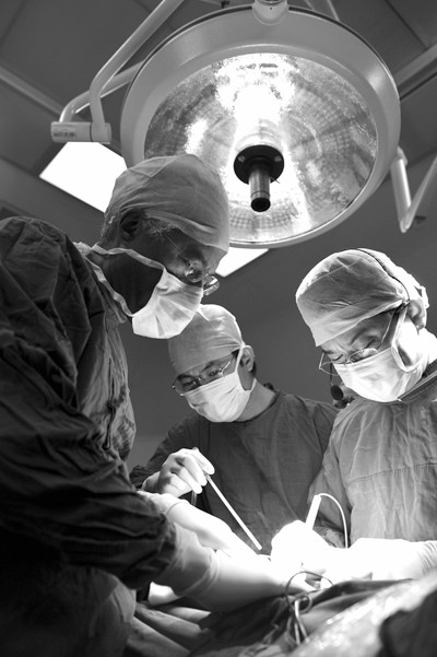 Điều trị Cấy hạt phóng xạ tại Bệnh viện Ung Bướu Hiện Đại Quảng Châu