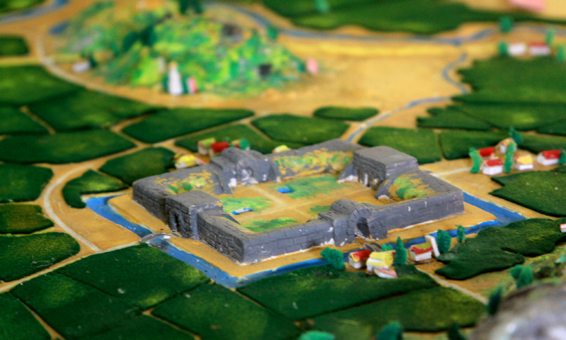 Thành nhà Hồ có vị trí đắc địa về quân sự (ảnh chụp từ Địa đồ thành nhà Hồ)