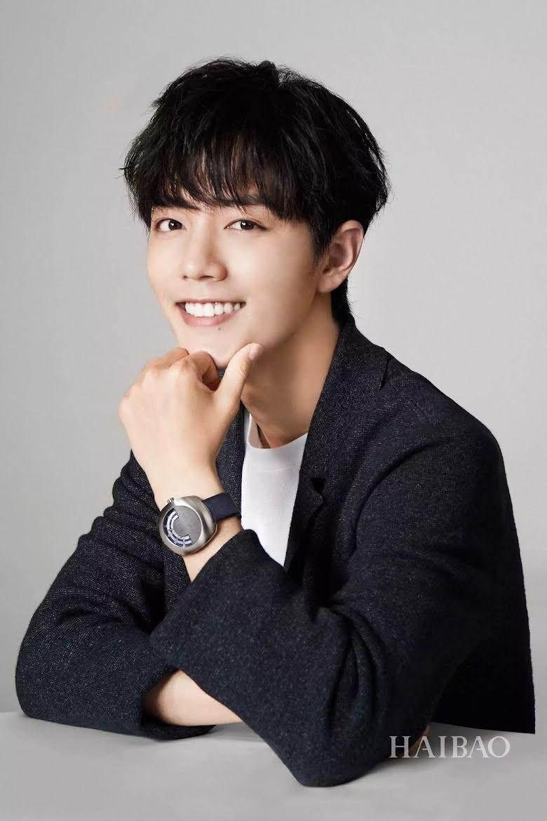 4. Mỹ nam "Trần Tình Lệnh" Tiêu Chiến có hơn 22.000 phiếu bầu.