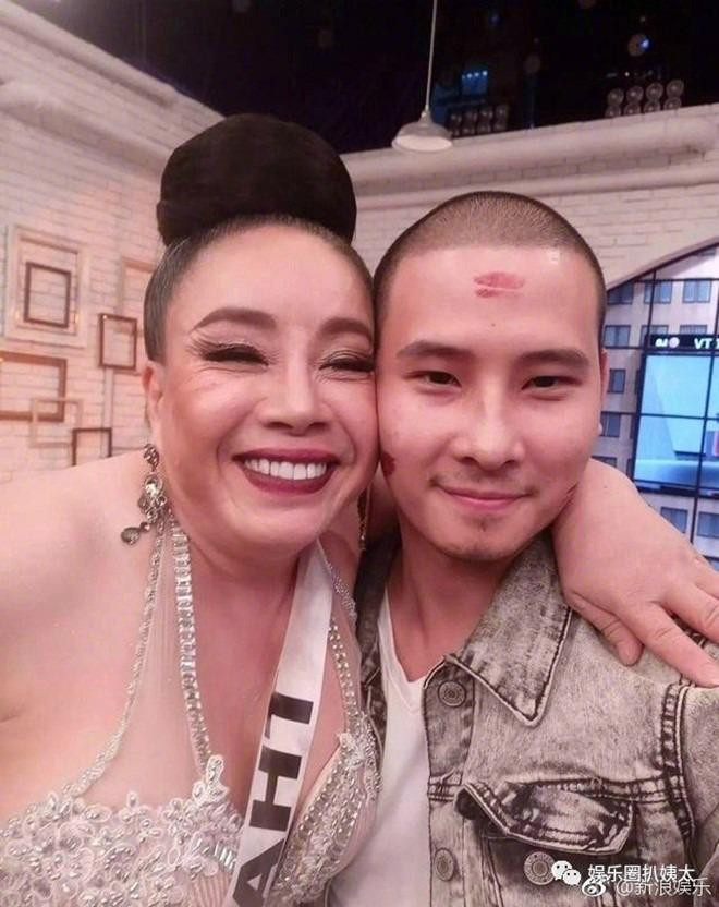 Bà Leena Jung từng gây sốc khi công khai tuyển chồng có thể "yêu" 28 lần/ngày.