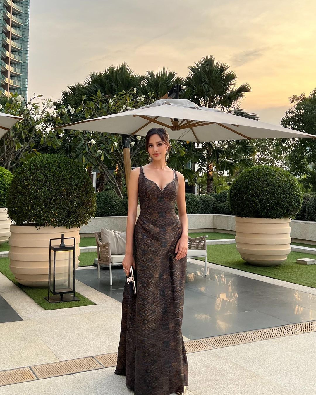 Cuộc thi Hoa hậu Hoàn vũ Thái Lan 2024 tìm kiếm đại diện của xứ sở chùa vàng tại Hoa hậu Hoàn vũ 2024 tổ chức ở Mexico vào cuối năm nay. Năm 2023, đại diện Thái Lan tại Miss Universe là người đẹp Anntonia Porsild, chung cuộc cô giành giải Á hậu 1. Đây là thành tích cao nhất của Thái Lan tại đấu trường Miss Universe trong 35 năm qua.