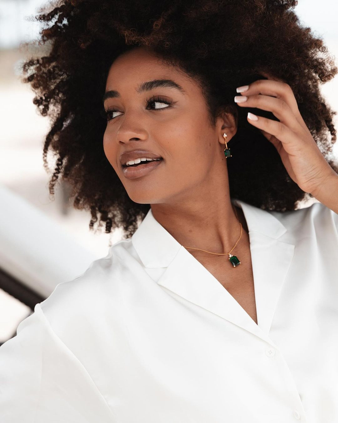 Đây là lần thứ hai các thí sinh Hoa hậu Hoàn vũ Australia tới Việt Nam. Trước đó, vào năm 2023, các người đẹp của cuộc thi Hoa hậu Hoàn vũ Australia 2023 cũng tới Việt Nam để chụp ảnh bikini.