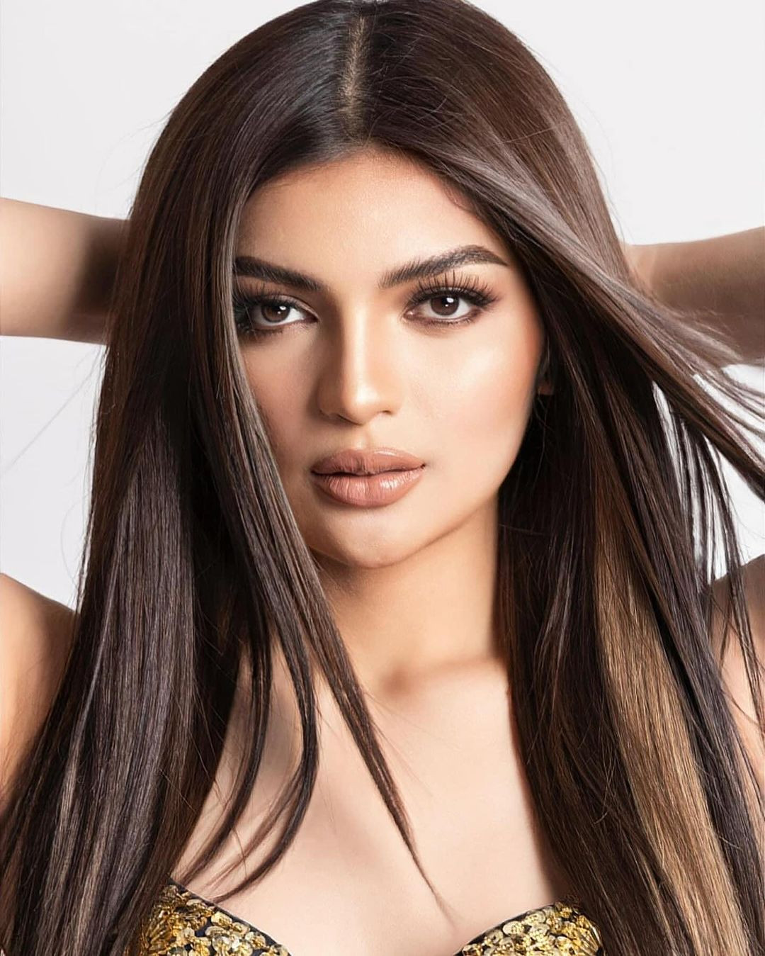 Cũng trong đêm chung kết Hoa hậu Hoàn vũ Philippines 2024, người đẹp Cyrille Payumo được trao danh hiệu Miss Charm Philippines 2025. Cô đại diện Philippines tham dự cuộc thi Miss Charm 2025 tại Việt Nam.