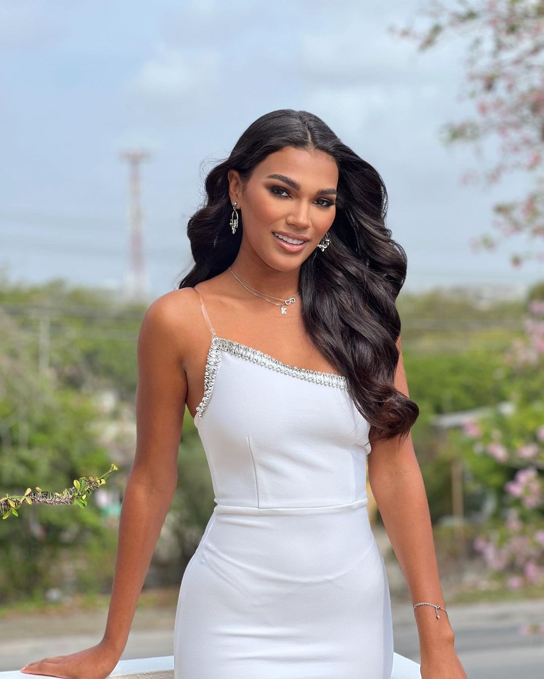 Curacao là dải sash chưa giành được nhiều thành tích tại sân chơi Hoa hậu Hoàn vũ. Tuy nhiên, quốc gia này thường gửi đến những đại diện ấn tượng cả về sắc vóc và kỹ năng.