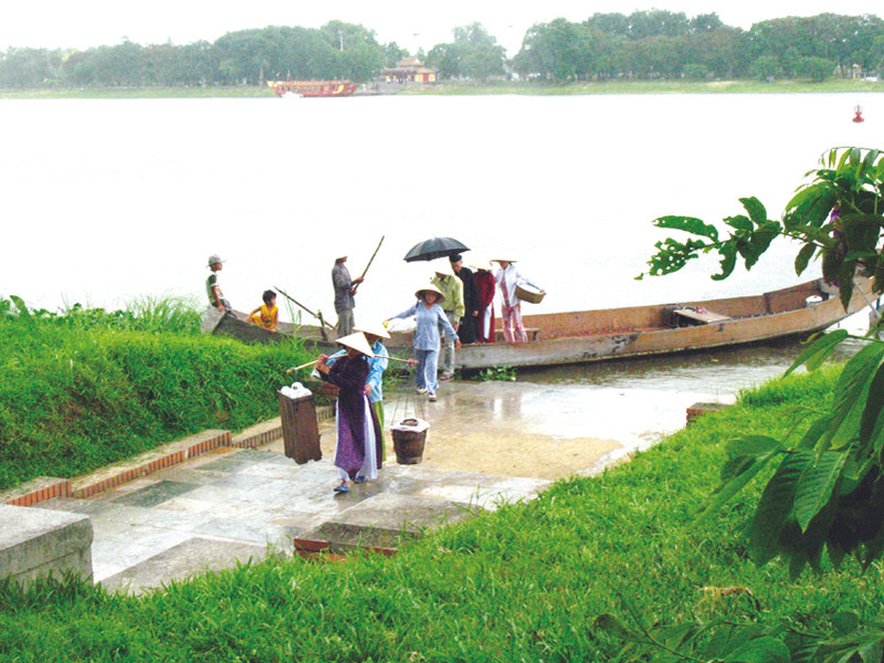 Tái hiện bến đò Thừa Phủ (đò qua sông Hương)