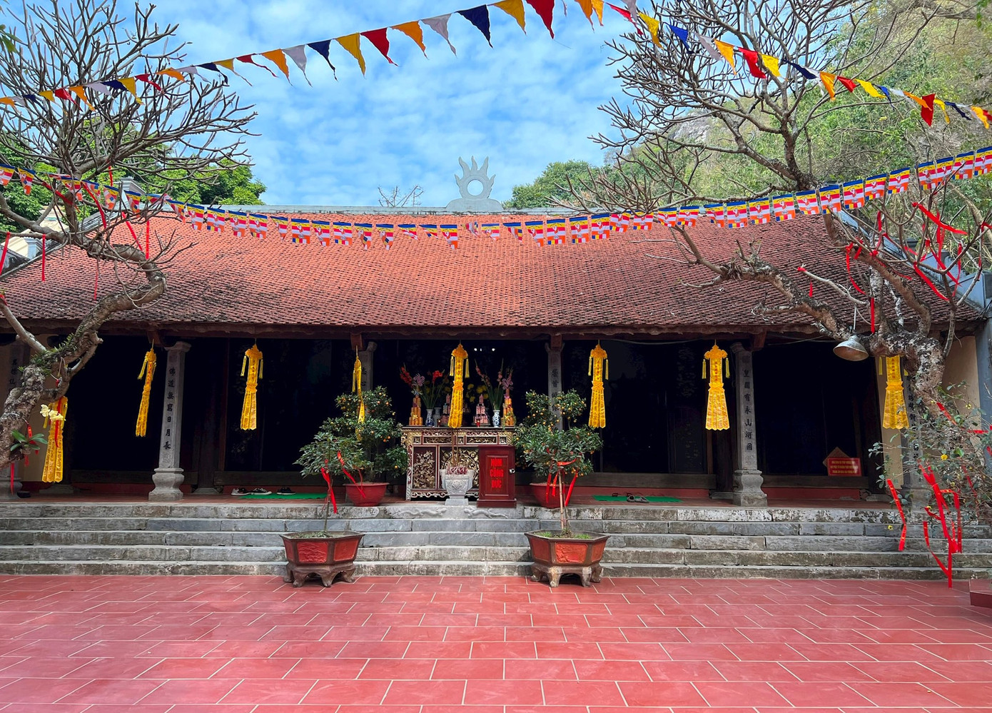 Cụm di tích chùa Trầm, huyện Chương Mỹ Cụm di tích chùa Trầm, huyện Chương Mỹ