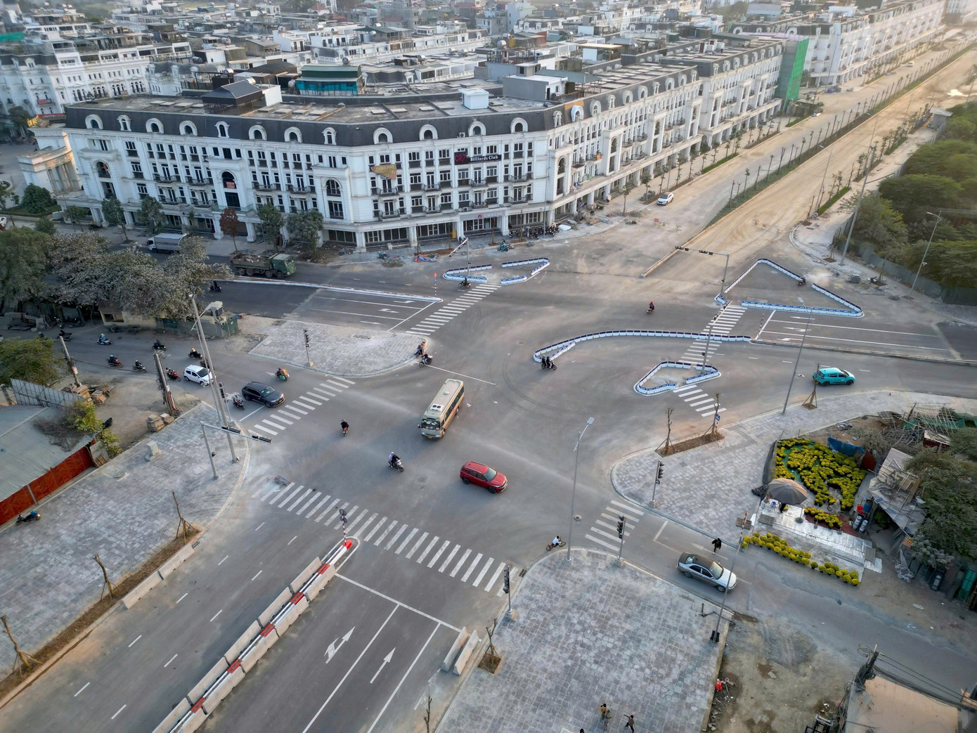 UBND TP. Hà Nội đồng ý đưa vào khai thác tạm 2 đoạn tuyến đường thuộc quận Nam Từ Liêm UBND TP. Hà Nội đồng ý đưa vào khai thác tạm 2 đoạn tuyến đường thuộc quận Nam Từ Liêm
