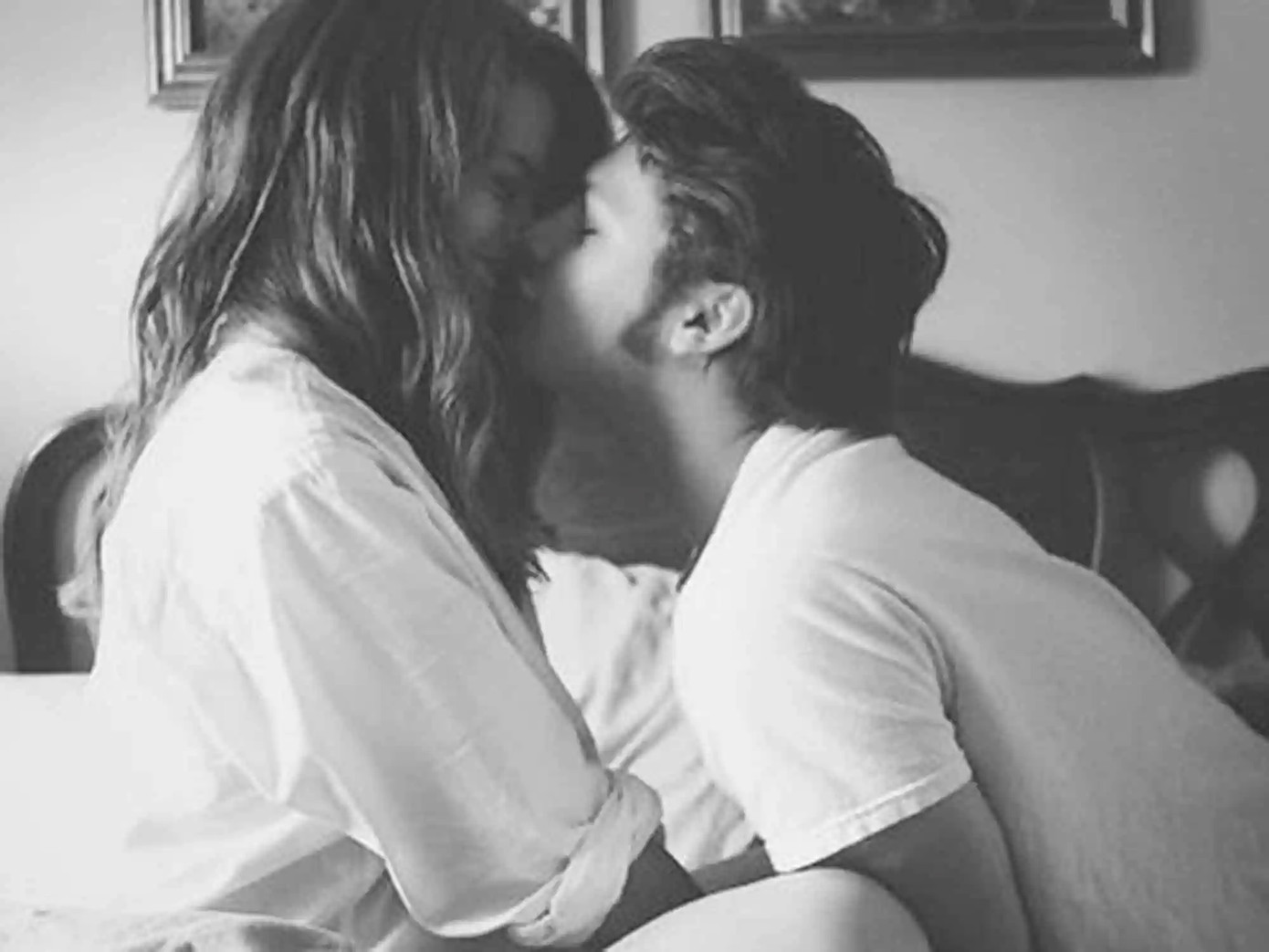 "Hormone hạnh phúc" dopamine có thể ảnh hưởng rất nhiều đến quan hệ tình dục vào buổi sáng.