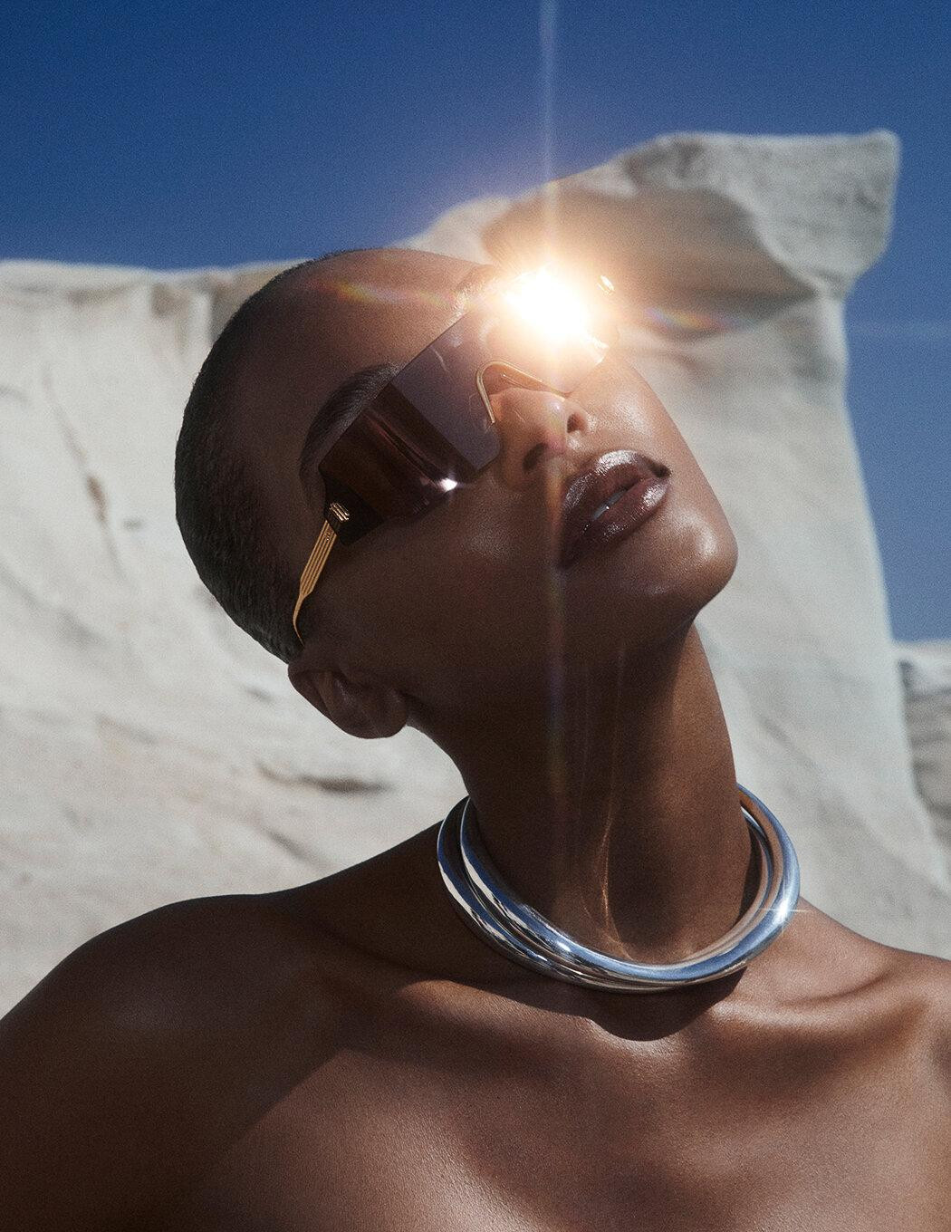 Sinh năm 1990 ở Anh, Jourdan Dunn hiện là người mẫu xứ sương mù nổi tiếng hàng đầu ở làng thời trang quốc tế. Sinh năm 1990 ở Anh, Jourdan Dunn hiện là người mẫu xứ sương mù nổi tiếng hàng đầu ở làng thời trang quốc tế.