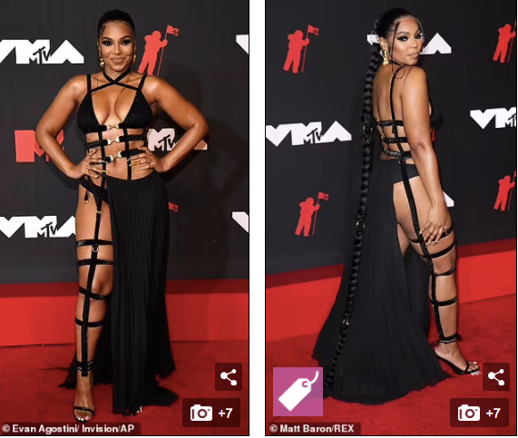 Ashanti khoe tối đa da thịt, thân hình đẫy đà nóng bỏng trong bộ váy cắt xẻ với những dây thắt đai đan xen cực cá tính.