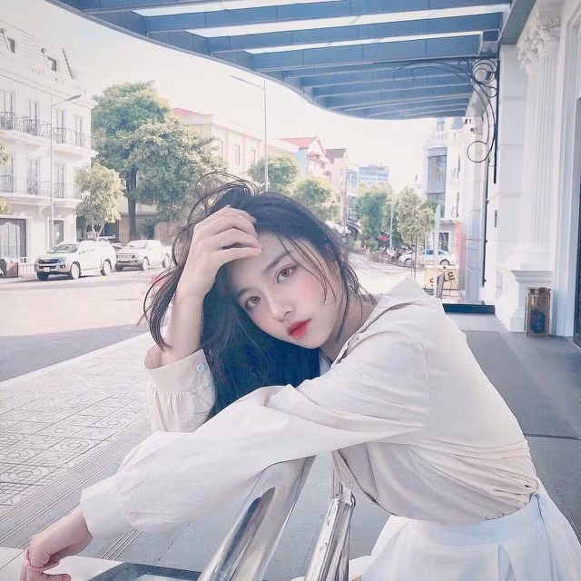 Vừa là tân sinh viên, hot girl Quảng Bình đã thành tâm điểm chú ý ảnh 5