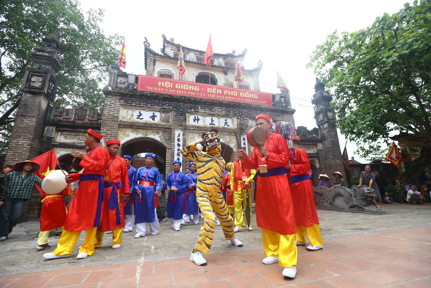 “Ông Hổ” trong Phường “Ải Lao” đội quân tổng hợp.