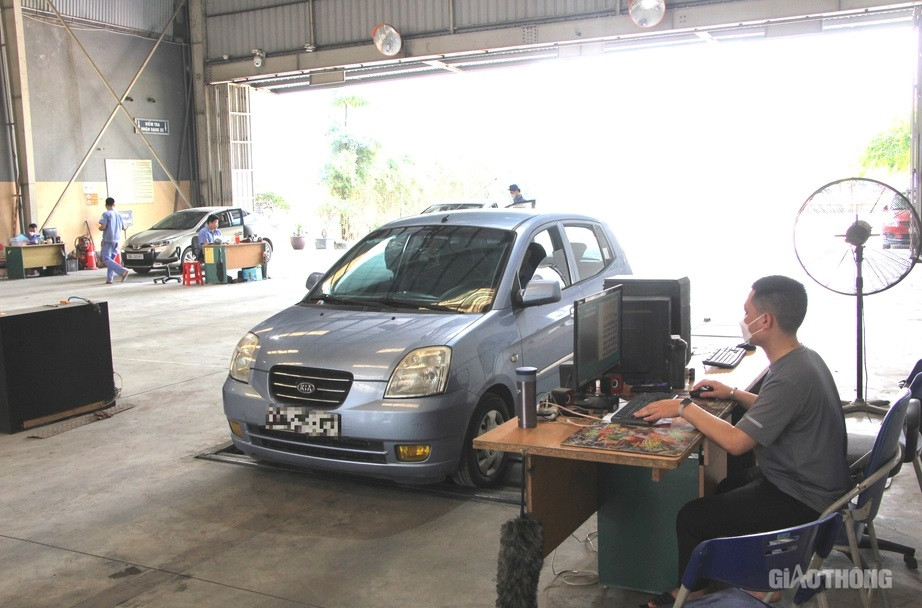 Ban soạn thảo Thông tư đã bỏ đề xuất mất giấy chứng nhận đăng kiểm phải trình báo và có xác nhận của cơ quan công an tại bản dự thảo mới nhất.