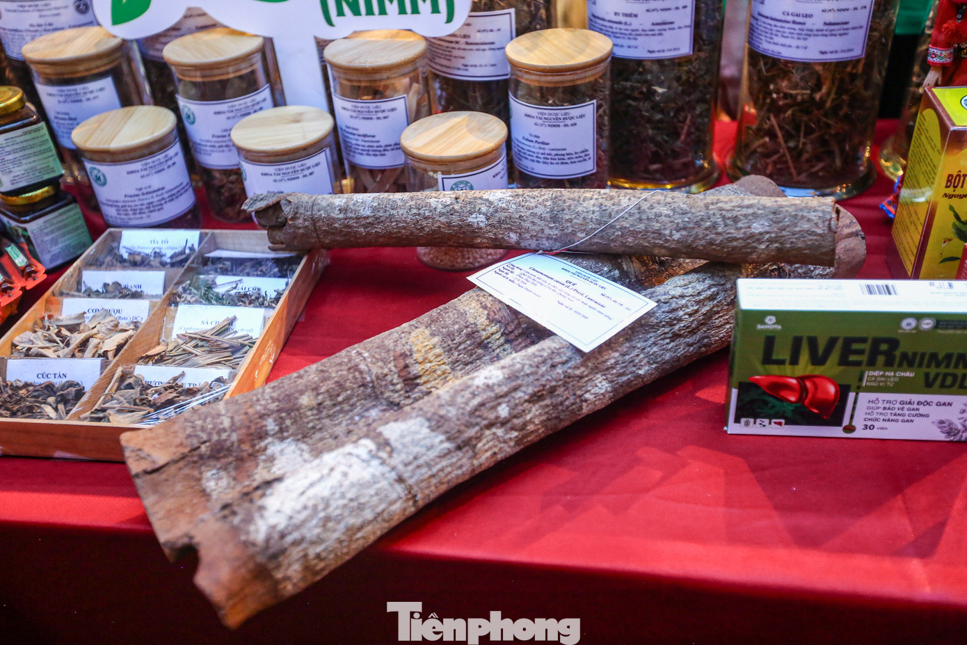 Hoạt động trưng bày, giới thiệu phố nghề Đông Nam Dược Lãn Ông sẽ diễn ra từ ngày 10/5 đến 12/5 và các ngày cuối tuần tuần tại khuôn viên Hội quán Phúc Kiến.