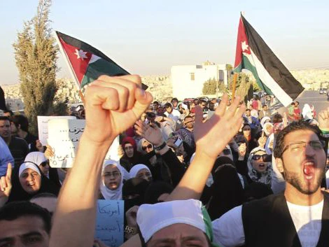 Người dân Syria vẫn biểu tình chống lại chính quyền tổng thống Assad sau vụ thảm sát Houla