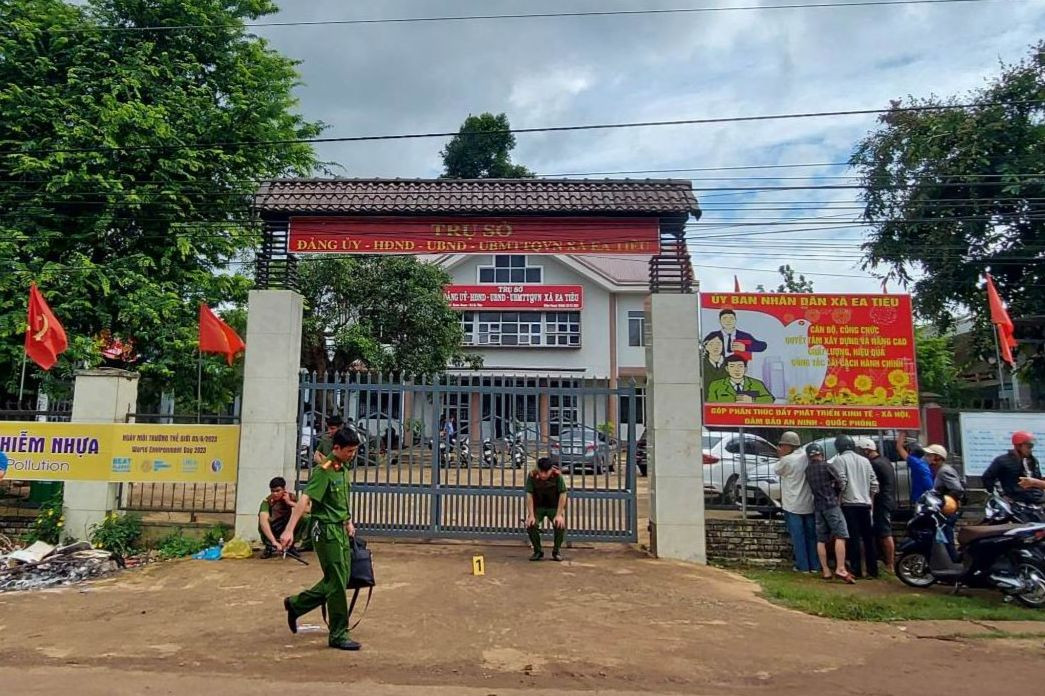 Trụ sở xã Ea Tiêu. Trụ sở xã Ea Tiêu.