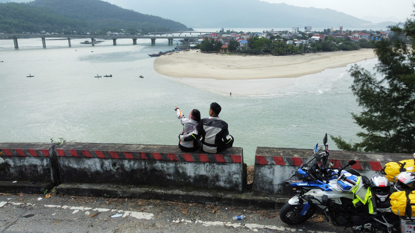 Trăng mật xuyên Việt ảnh 8 Mỗi nơi đi qua đều để lại ấn tượng cùng trải nghiệm đáng nhớ cho Rin và Miên.