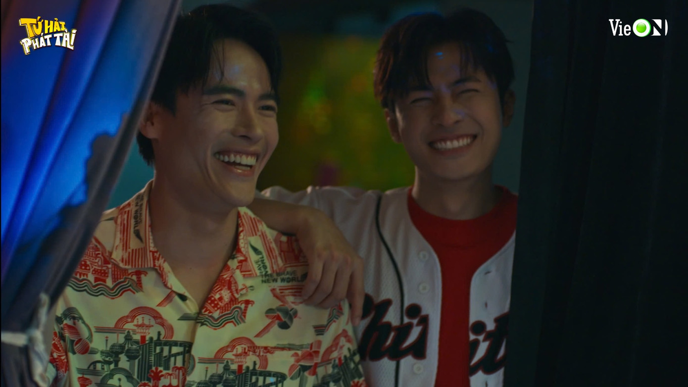 Võ Tấn Phát và Gin Tuấn Kiệt trong Tứ Hải Phát Tài. Võ Tấn Phát và Gin Tuấn Kiệt trong Tứ Hải Phát Tài.