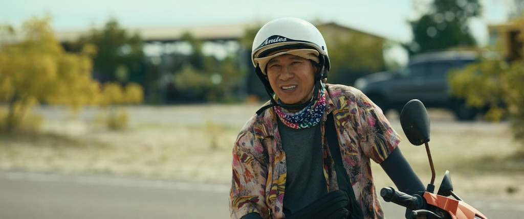 Tạo hình hài hước, bụi bặm của Lý Hải trong Lật Mặt 8. Tạo hình hài hước, bụi bặm của Lý Hải trong Lật Mặt 8.