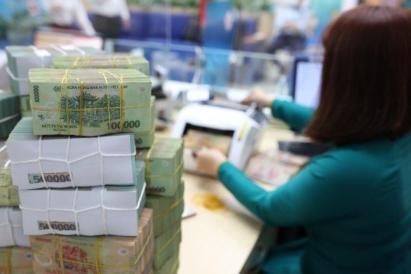 Sắp tới, hàng chục ngân hàng có kế hoạch tăng vốn. Sắp tới, hàng chục ngân hàng có kế hoạch tăng vốn.