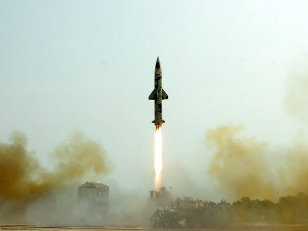 Tăng vọt sản xuất tên lửa và tham vọng vô cùng lớn lao của Ấn Độ ảnh 1