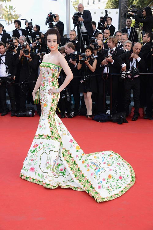 Phạm Băng Băng ấn tượng trong những lần đầu dự LHP Cannes