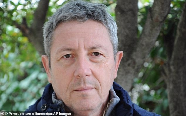 Alonso Guerrero Perez là chồng đầu tiên của Hoàng hậu Letizia. Ảnh: AP. Alonso Guerrero Perez là chồng đầu tiên của Hoàng hậu Letizia. Ảnh: AP.