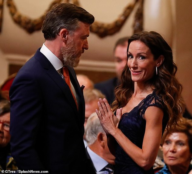 Telma Ortiz cùng người chồng thứ hai Gavin Bonnar tại Lễ trao giải Công chúa Asturias năm 2019. Ảnh: SplashNews. Telma Ortiz cùng người chồng thứ hai Gavin Bonnar tại Lễ trao giải Công chúa Asturias năm 2019. Ảnh: SplashNews.