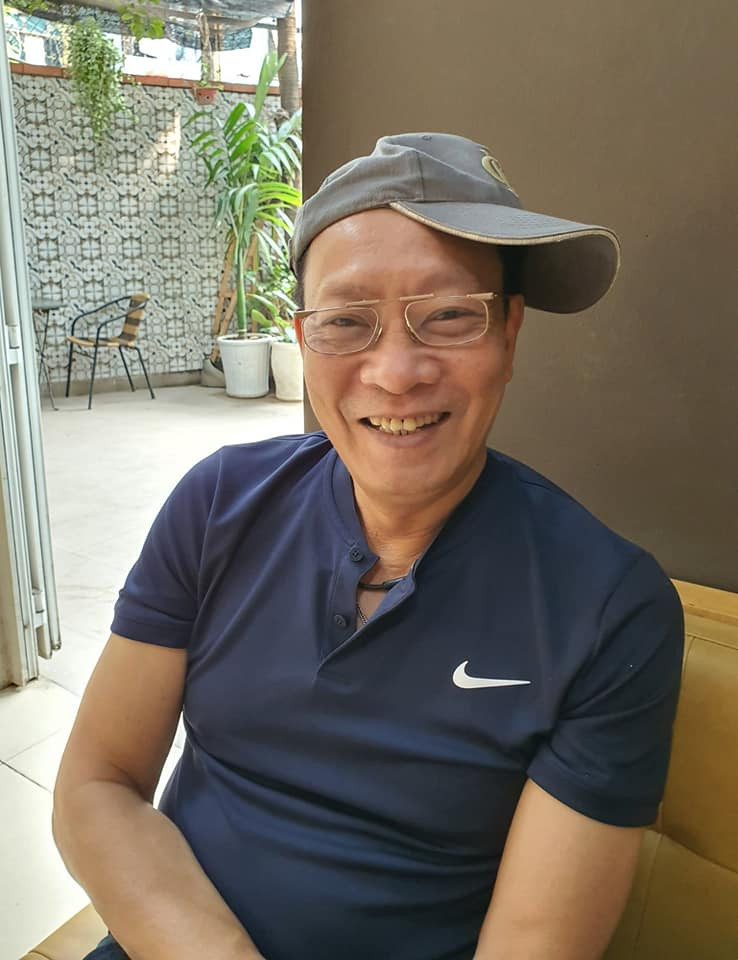 Những hình ảnh đời thường được MC Lại Văn Sâm chia sẻ trên trang cá nhân sau khi nghỉ hưu. Ông bắt đầu sử dụng Facebook từ sau khi rời VTV.