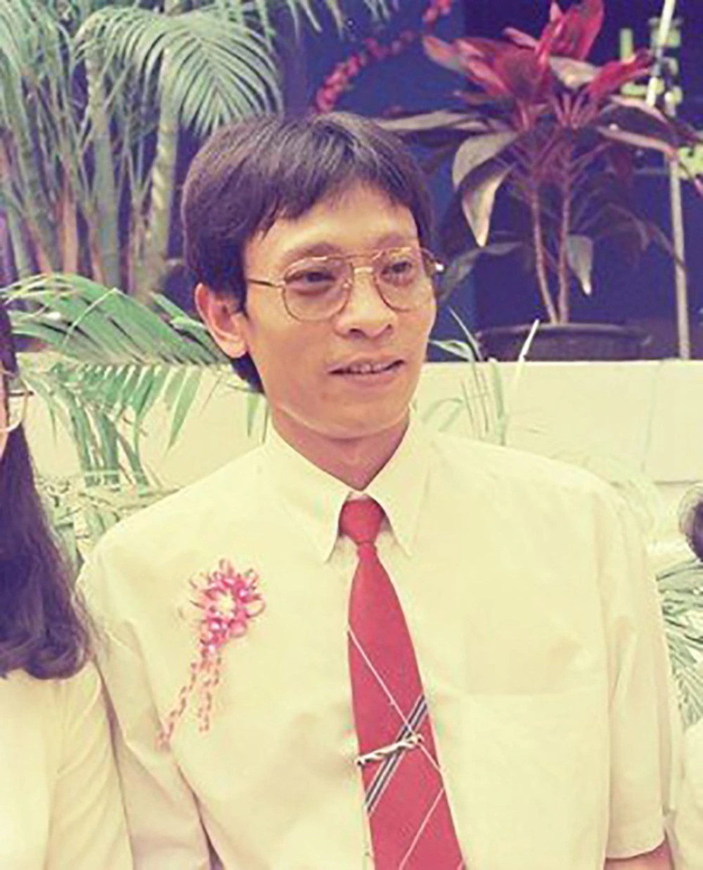 MC Lại Văn Sâm thời mới về làm việc ở VTV và hiện tại.