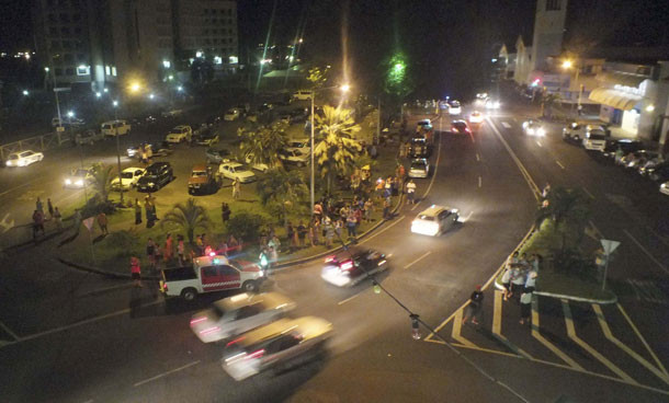 Thủ đô Apia, Samoa là nước đầu tiên và duy nhất trên thế giới đón năm mới sớm một ngày. Năm mới đến với đất nước này từ 00:00 ngày 30-12. Ảnh: Mirror. Thủ đô Apia, Samoa là nước đầu tiên và duy nhất trên thế giới đón năm mới sớm một ngày. Năm mới đến với đất nước này từ 00:00 ngày 30-12. Ảnh: Mirror