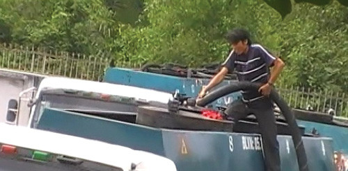 Pha trộn xăng dầu