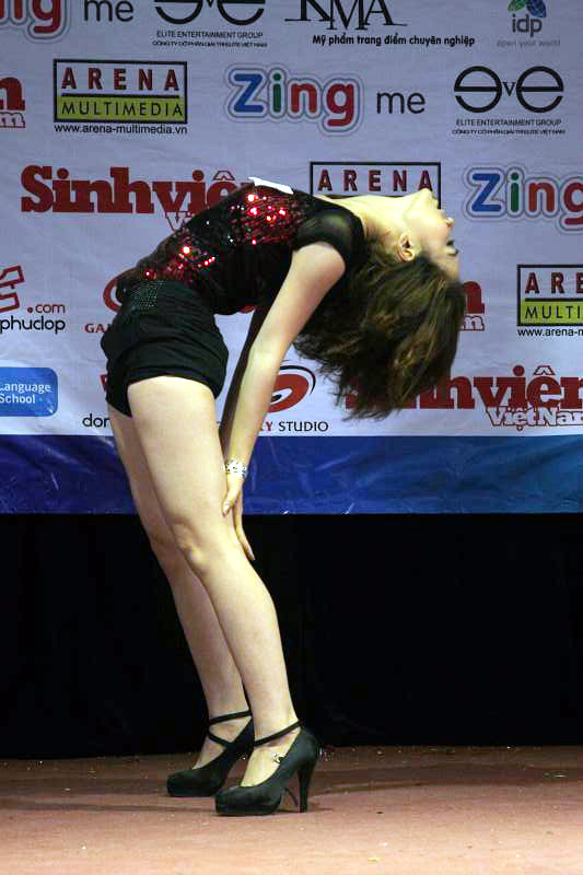 Thiếu nữ Hải Phòng bốc lửa với vũ đạo hiện đại ảnh 3