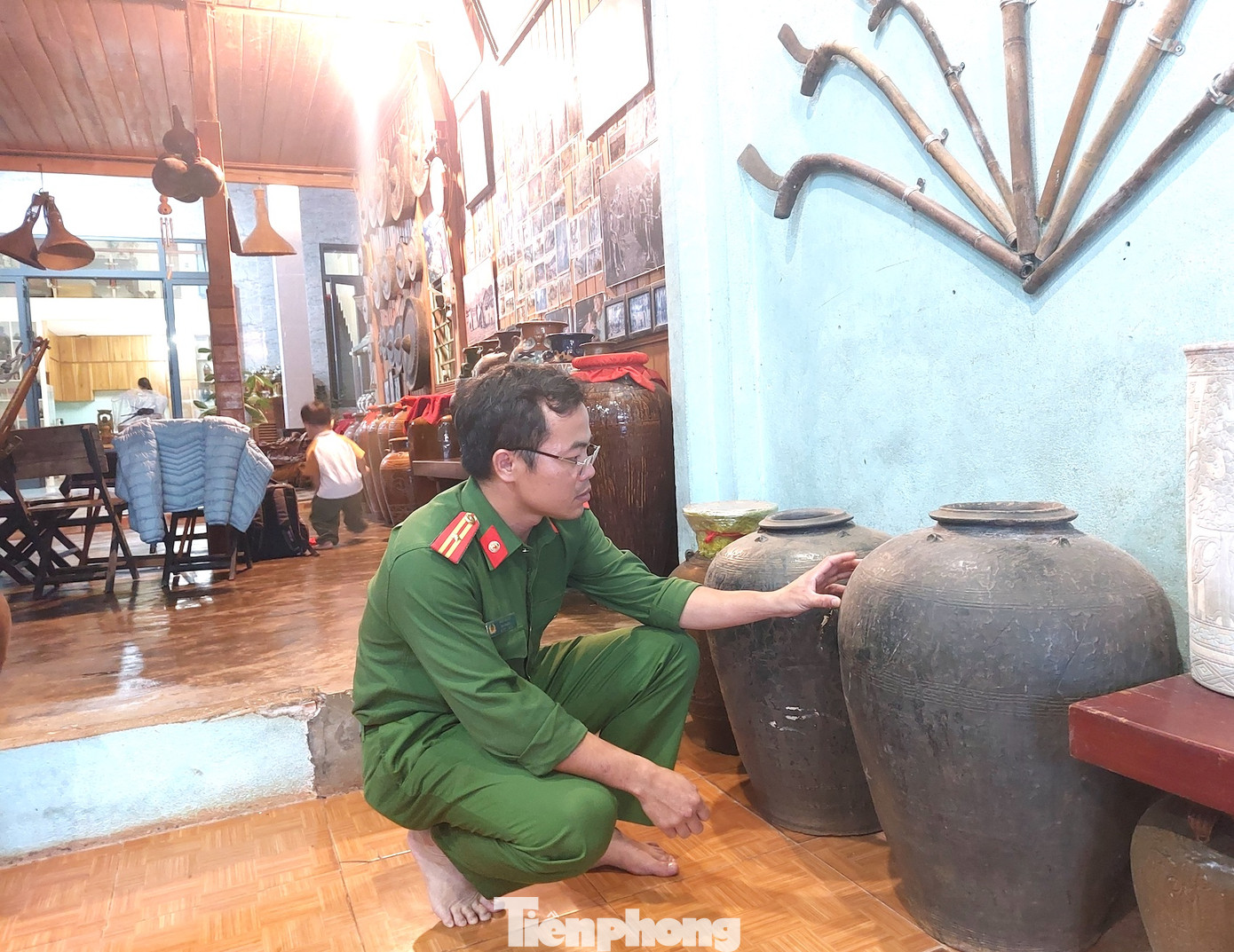 Anh Bộ mong muốn lưu giữ, bảo tồn và phát huy giá trị của từng hiện vật. Thông qua các hiện vật, mọi người, du khách hiểu được những câu chuyện, nét đẹp văn hóa của đồng bào các dân tộc bản địa Tây Nguyên.