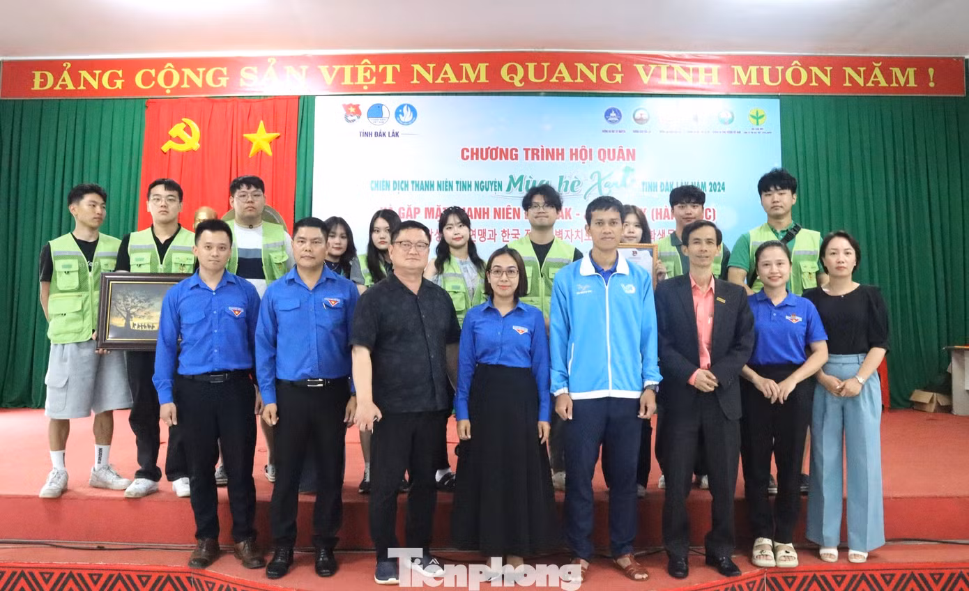Hội quân chiến dịch thanh niên tình nguyện Mùa hè xanh và gặp mặt thanh niên tỉnh Đắk Lắk - Jeollbuk (Hàn Quốc)