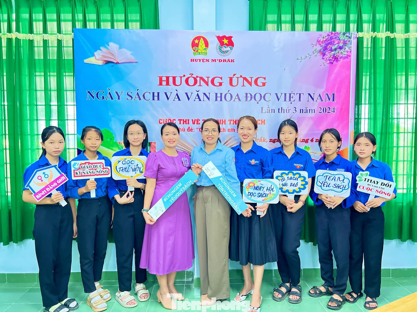 Qua Chương trình nhằm đẩy mạnh các hoạt động truyên truyền của các tổ chức cơ sở Đoàn – Hội - Đội về ý nghĩa, mục đích của Ngày Sách Việt Nam, về tầm quan trọng của Văn hóa đọc hiện nay cho đoàn viên, thanh thiếu nhi trong toàn huyện.