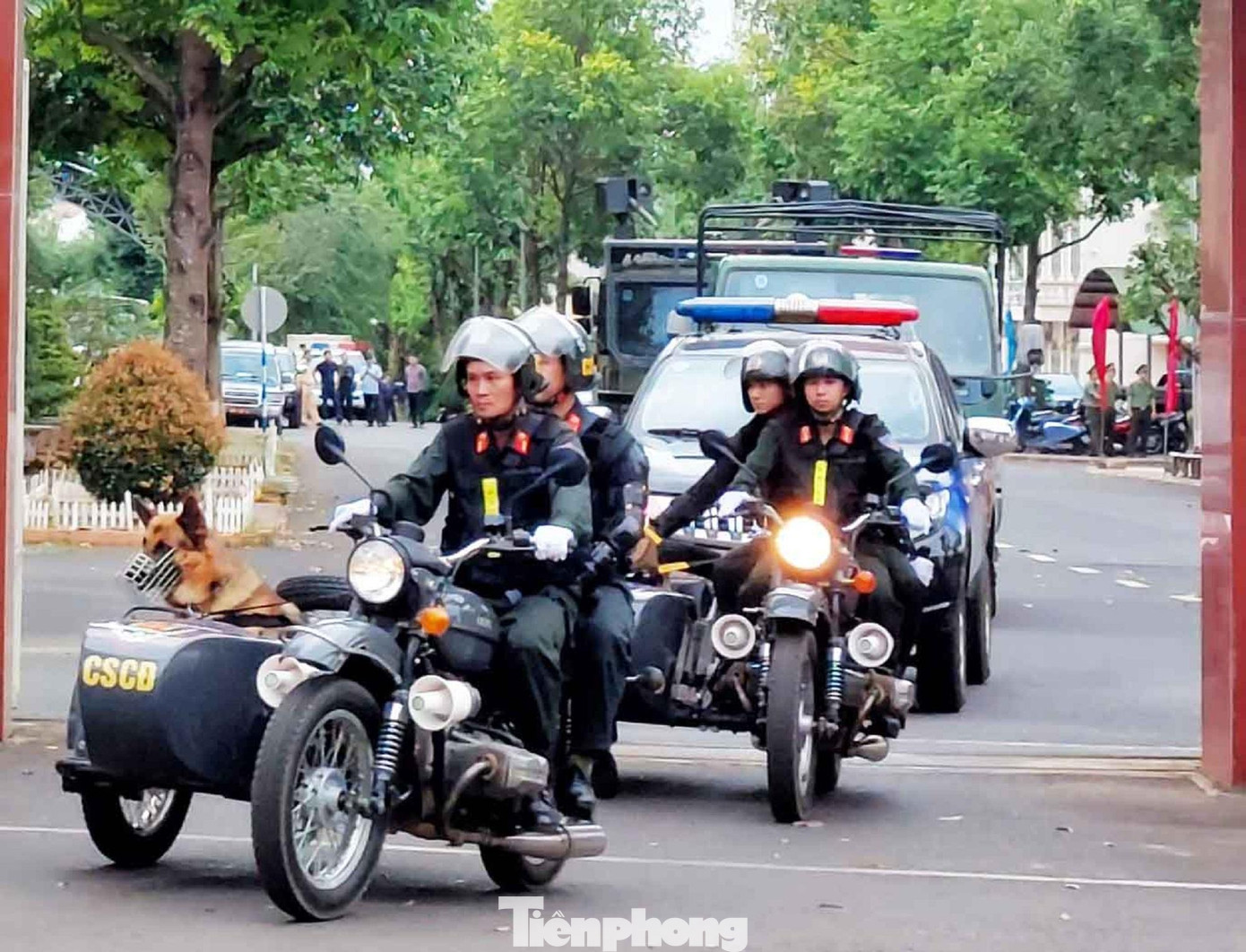 Lực lượng Cảnh sát cơ động diễu hành Lực lượng Cảnh sát cơ động diễu hành