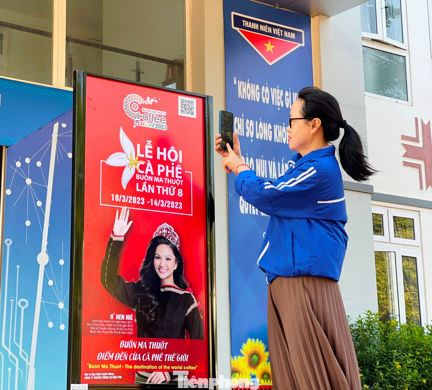 Quét mã tải thông tin về Lễ hội cà phê