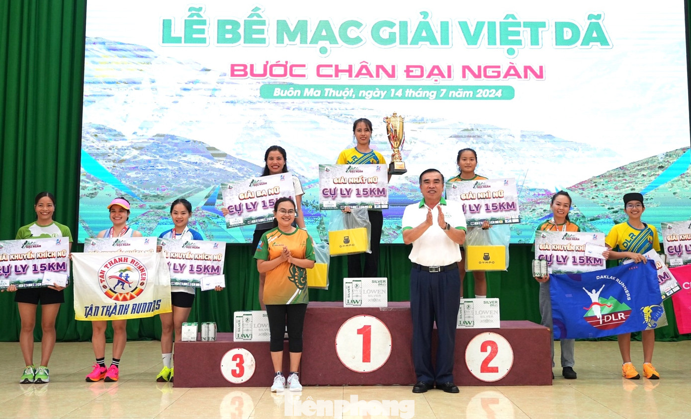 Kết thúc giải, Ban tổ chức đã trao các giải nhất, nhì, ba, khuyến khích cho các vận động viên ở 3 cự ly (15km, 7km và 3km); Trao huy chương hoàn thành cho các vận động viên hoàn thành cự ly đăng ký trong thời gian chạy tối đa do ban tổ chức quy định.