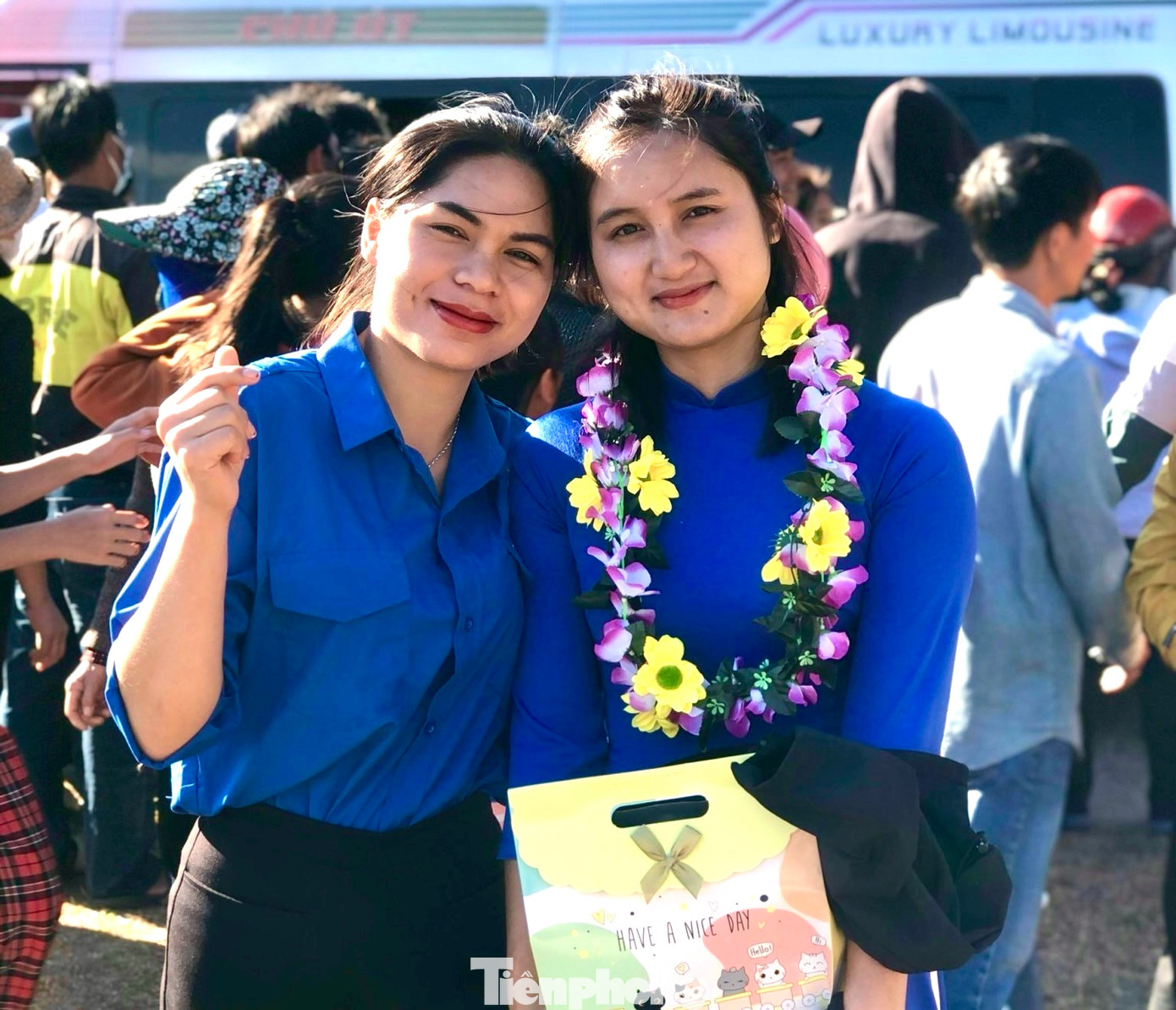 Nữ đoàn viên Y Minh (trú huyện Đăk Glei, tỉnh Kon Tum) rạng rỡ, háo hức khi trở thành tân binh trong năm nay.