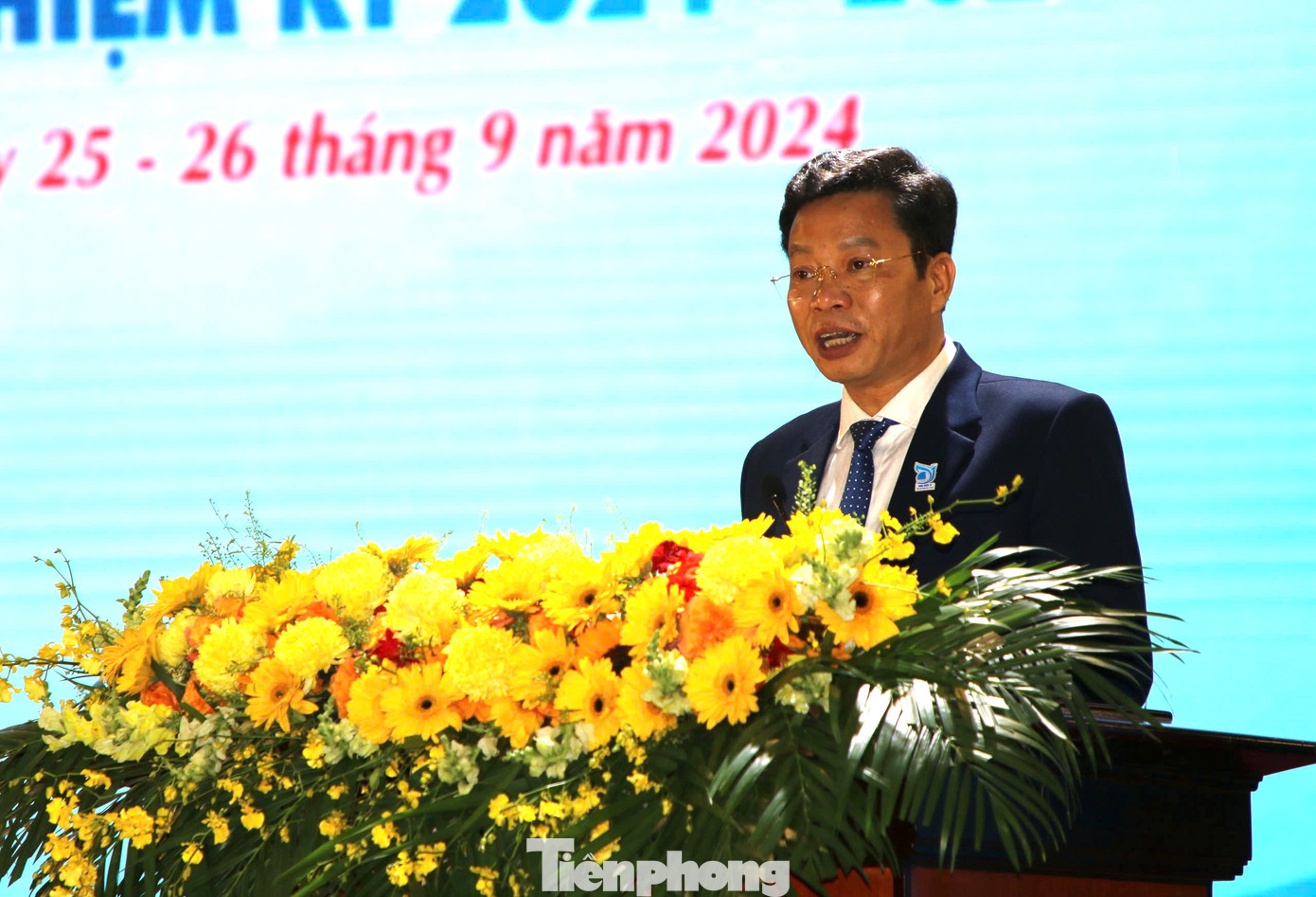 Ông Lưu Văn Trung - Phó Bí thư thường trực Tỉnh ủy phát biểu tại đại hội.